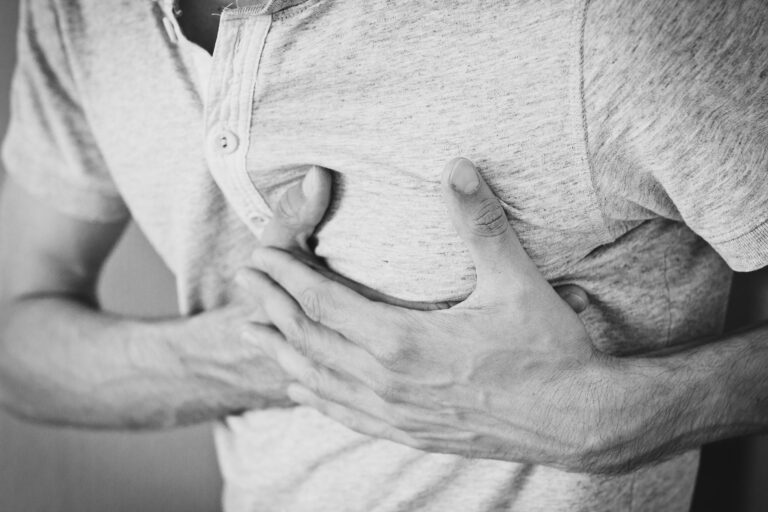 Does Diabetes Cause Chest Pain? Silent Heart Attack Risk